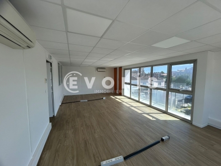 Photo 7 – location bureaux	BORDEAUX (33300)