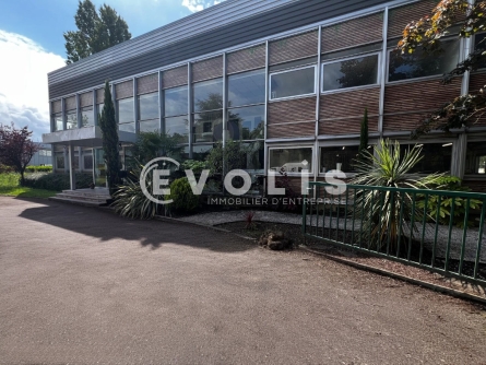 Photo 1 – vente Entrepôts / activités	CHILLY MAZARIN (91380)