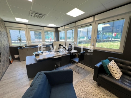 Photo 2 – vente Entrepôts / activités	VILLEURBANNE (69100)