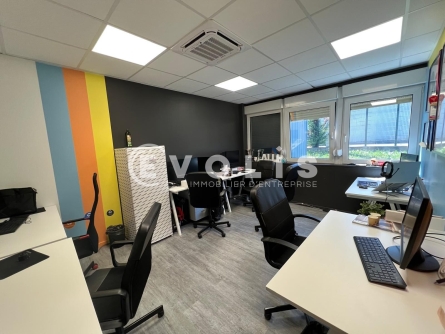 Photo 3 – vente Entrepôts / activités	VILLEURBANNE (69100)
