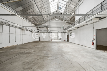 Photo 1 – location Entrepôts / activités	IVRY SUR SEINE (94200)