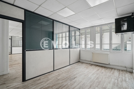 Photo 11 – location Entrepôts / activités	IVRY SUR SEINE (94200)