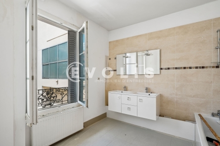 Photo 12 – location Entrepôts / activités	IVRY SUR SEINE (94200)