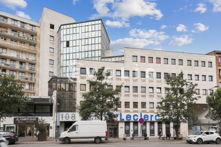 Photo 1 – location bureaux	LE KREMLIN BICETRE (94270)