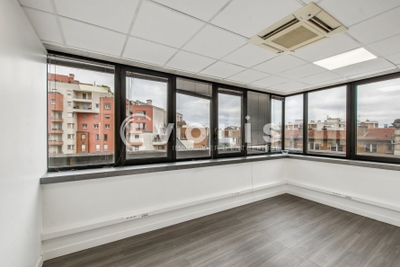 Photo 2 – location bureaux	LE KREMLIN BICETRE (94270)