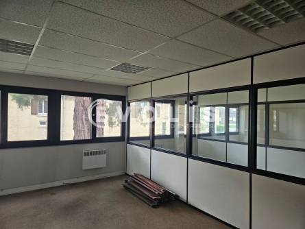 Photo 8 – location bureaux	LES ULIS (91940)