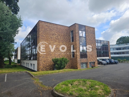Photo 1 – location bureaux	LES ULIS (91940)