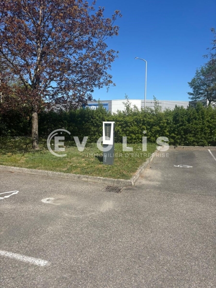 Photo 14 – location Entrepôts / activités	BOURGOIN JALLIEU (38300)