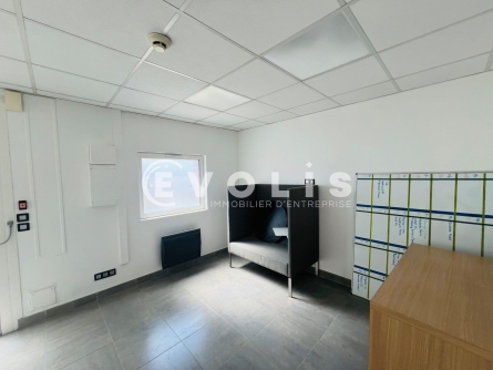 Photo 10 – vente Entrepôts / activités	MOISSY CRAMAYEL (77550)