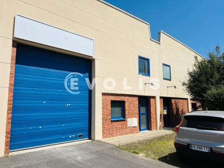 Photo 1 – vente Entrepôts / activités	MOISSY CRAMAYEL (77550)