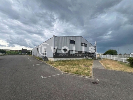 Photo 1 – location Entrepôts / activités	RILLIEUX LA PAPE (69140)