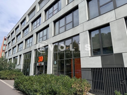 Photo 1 – location bureaux	LYON (69009)