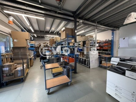 Photo 3 – location Entrepôts / activités	BERNIN (38190)