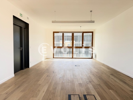 Photo 3 – location bureaux	IVRY SUR SEINE (94200)