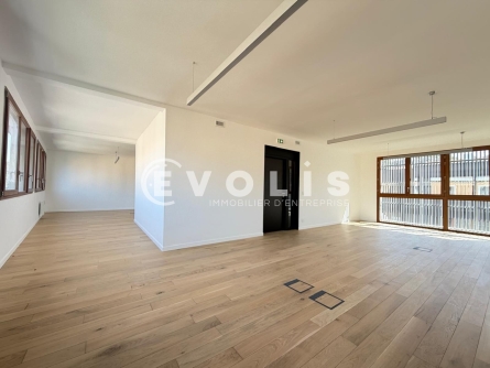 Photo 2 – location bureaux	IVRY SUR SEINE (94200)
