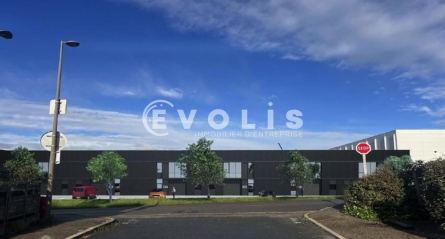 Photo 1 – location Entrepôts / activités	RILLIEUX LA PAPE (69140)