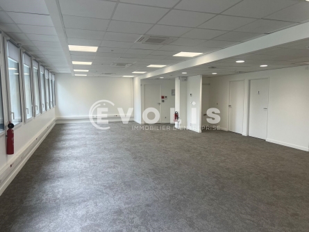 Photo 4 – location bureaux	CHARENTON LE PONT (94220)