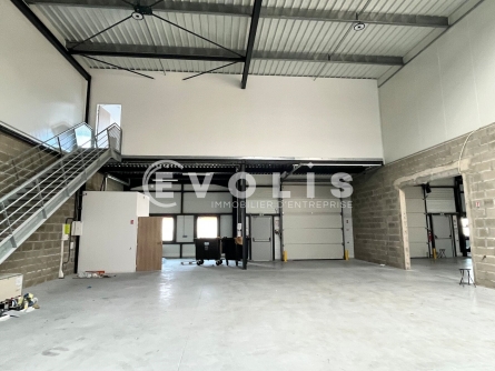 Photo 5 – location Entrepôts / activités	TRESSES (33370)