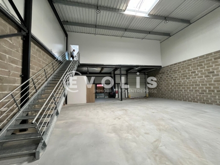 Photo 9 – location Entrepôts / activités	TRESSES (33370)
