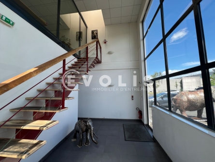 Photo 7 – location Entrepôts / activités	SAINT PIERRE DU PERRAY (91280)