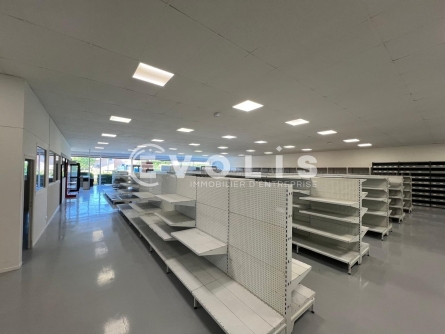 Photo 6 – location Entrepôts / activités	BELLEVILLE-EN-BEAUJOLAIS (69220)