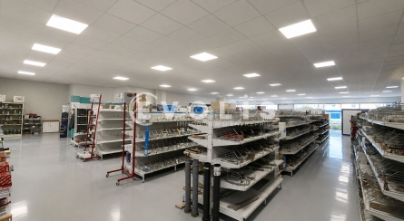 Photo 2 – location Entrepôts / activités	BELLEVILLE-EN-BEAUJOLAIS (69220)