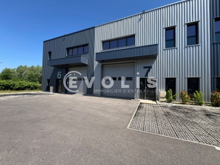 Photo 5 – vente Entrepôts / activités	BOURGOIN JALLIEU (38300)