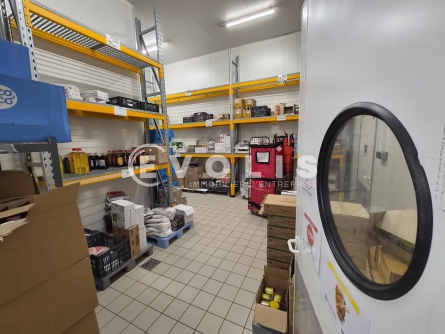 Photo 7 – location Entrepôts / activités	MONTREUIL (93100)