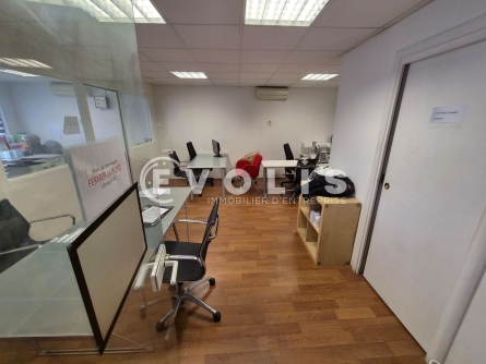 Photo 9 – location Entrepôts / activités	MONTREUIL (93100)