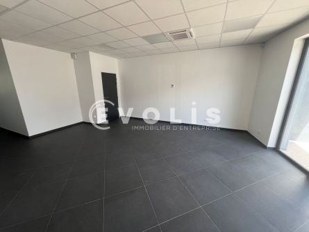 Photo 2 – location bureaux	SAINT PIERRE DU PERRAY (91280)