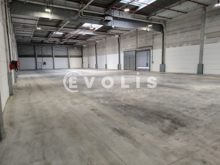 Photo 2 – location Entrepôts / activités	ROSNY SOUS BOIS (93110)
