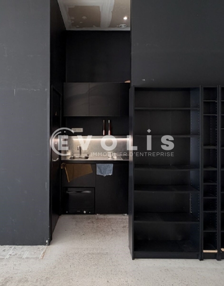 Photo 9 – location Locaux commerciaux	PARIS (75018)