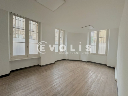 Photo 1 – location bureaux	BORDEAUX (33000)
