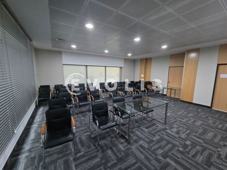 Photo 14 – location bureaux	EVRY COURCOURONNES (91000)