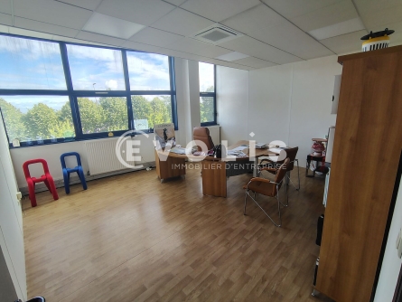 Photo 6 – location Entrepôts / activités	VILLEMOMBLE (93250)