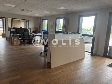 Photo 10 – vente Entrepôts / activités	FAREINS (01480)