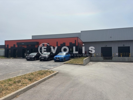 Photo 13 – vente Entrepôts / activités	FAREINS (01480)