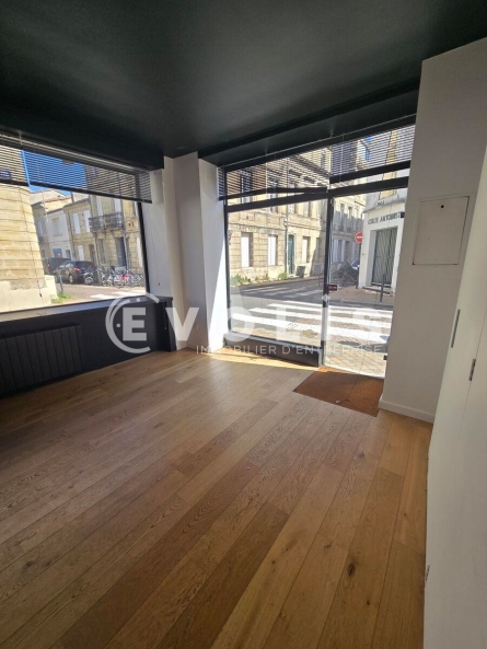 Photo 2 – location Locaux commerciaux	BORDEAUX (33000)