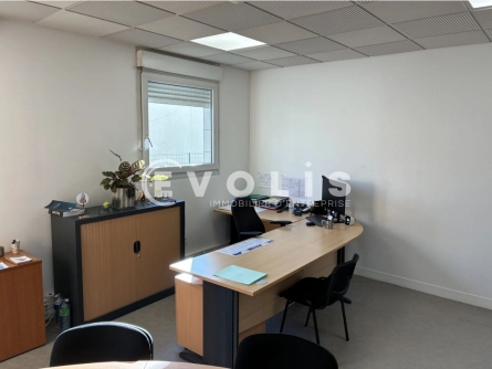 Photo 3 – location Entrepôts / activités	MORANGIS (91420)