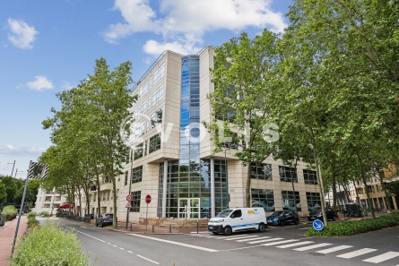 Photo 1 – location bureaux	ISSY LES MOULINEAUX (92130)