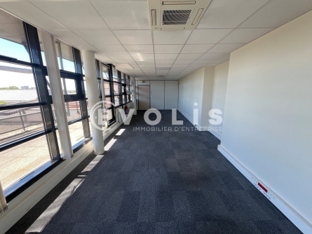 Photo 2 – location bureaux	MELUN (77000)