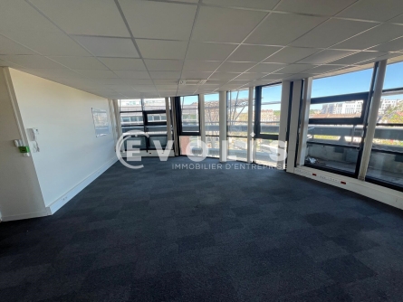 Photo 1 – location bureaux	MELUN (77000)
