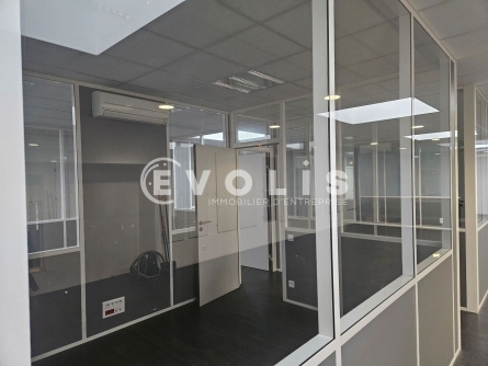 Photo 4 – location Entrepôts / activités	PALAISEAU (91120)