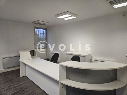 Photo 11 – location Entrepôts / activités	PALAISEAU (91120)