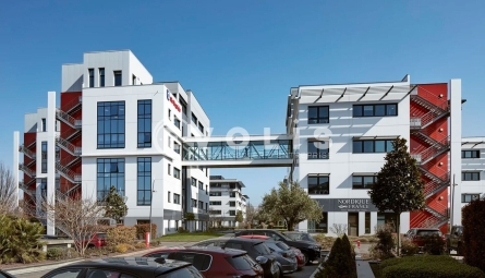 Photo 8 – location bureaux	ST PRIEST (69800)