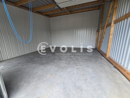 Photo 2 – location Entrepôts / activités	SAINT GERMAIN LES ARPAJON (91180)