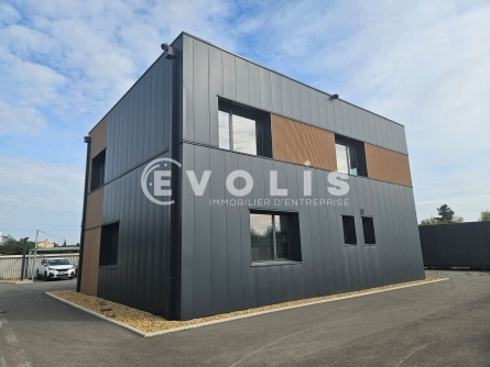 Photo 2 – location bureaux	ARLES (13200)