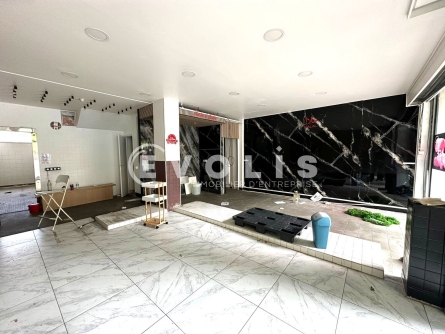 Photo 1 – location Locaux commerciaux	ARCUEIL (94110)