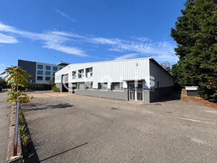 Photo 1 – vente Entrepôts / activités	GENAS (69740)