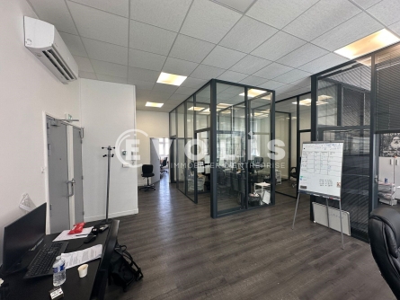 Photo 2 – location bureaux	MONTREUIL (93100)